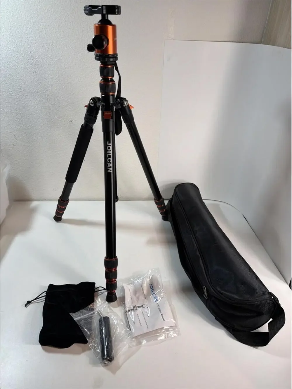 Joilcan H78 Explorer Tripod with Carrying Bag